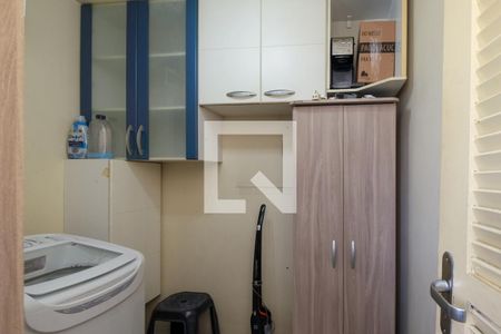 Apartamento à venda com 125m², 2 quartos e 1 vaga Apartamento à venda com 125m², 2 quartos e 1 vagaÁrea de Serviço