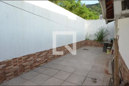 Casa de condomínio para alugar com 140m², 3 quartos e 2 vagas Casa de condomínio para alugar com 140m², 3 quartos e 2 vagasÁrea externa
