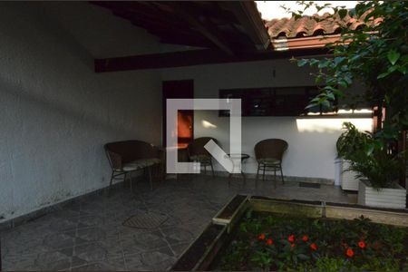 Casa de condomínio para alugar com 140m², 3 quartos e 2 vagas Casa de condomínio para alugar com 140m², 3 quartos e 2 vagasVaranda