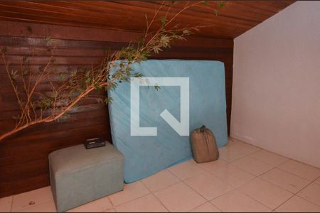 Casa de condomínio para alugar com 140m², 3 quartos e 2 vagas Casa de condomínio para alugar com 140m², 3 quartos e 2 vagasMezanino