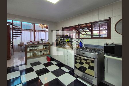 Casa de condomínio para alugar com 140m², 3 quartos e 2 vagas Casa de condomínio para alugar com 140m², 3 quartos e 2 vagasCozinha
