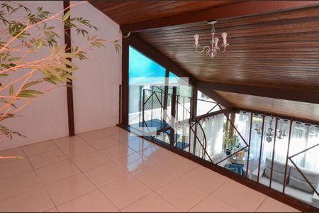 Casa de condomínio para alugar com 140m², 3 quartos e 2 vagas Casa de condomínio para alugar com 140m², 3 quartos e 2 vagasMezanino