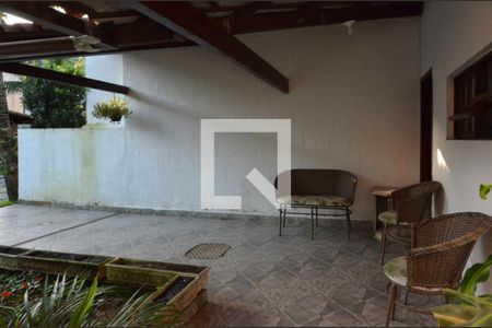 Casa de condomínio para alugar com 140m², 3 quartos e 2 vagas Casa de condomínio para alugar com 140m², 3 quartos e 2 vagasVaranda