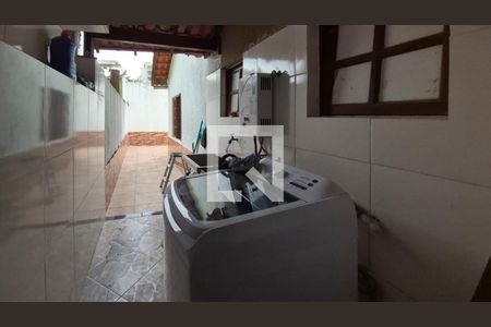 Casa de condomínio para alugar com 140m², 3 quartos e 2 vagas Casa de condomínio para alugar com 140m², 3 quartos e 2 vagasÁrea de Serviço