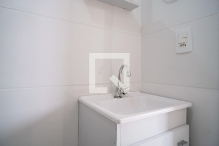 Banheiro de apartamento para alugar com 2 quartos, 40m² em Vila Guilhermina, São Paulo