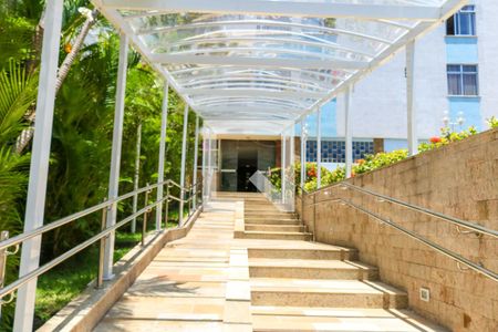 Apartamento para alugar com 54m², 2 quartos e 1 vaga Apartamento para alugar com 54m², 2 quartos e 1 vagaHall de entrada