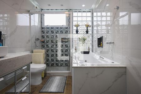 Casa à venda com 519m², 4 quartos e 4 vagasBanheiro