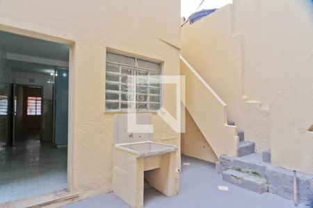 Casa para alugar com 150m², 2 quartos e 1 vagaÁrea de Serviço