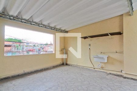 Casa para alugar com 150m², 2 quartos e 1 vagaVaranda
