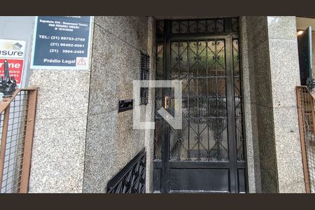 Apartamento à venda com 67m², 2 quartos e sem vagaFachada do Prédio