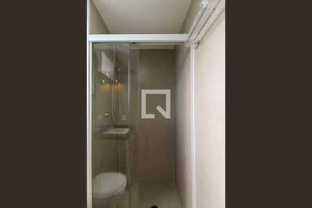 Banheiro de kitnet/studio à venda com 1 quarto, 31m² em Pinheiros, São Paulo