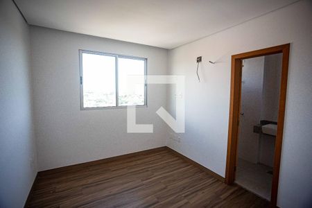Apartamento à venda com 62m², 2 quartos e 2 vagas Apartamento à venda com 62m², 2 quartos e 2 vagasSuíte