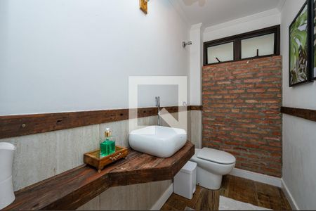 Casa para alugar com 320m², 2 quartos e 1 vagaLavabo