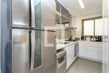 Cozinha de apartamento à venda com 3 quartos, 104m² em Cavalhada, Porto Alegre