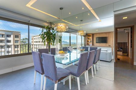 Sala de apartamento à venda com 3 quartos, 104m² em Cavalhada, Porto Alegre