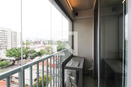 Sacada de kitnet/studio para alugar com 1 quarto, 25m² em Indianópolis, São Paulo