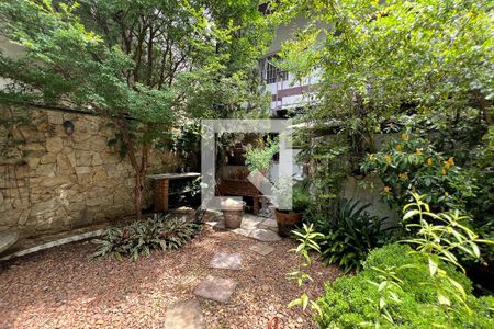 Casa à venda com 480m², 4 quartos e 5 vagasPátio