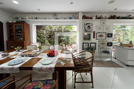 Casa à venda com 480m², 4 quartos e 5 vagasCozinha