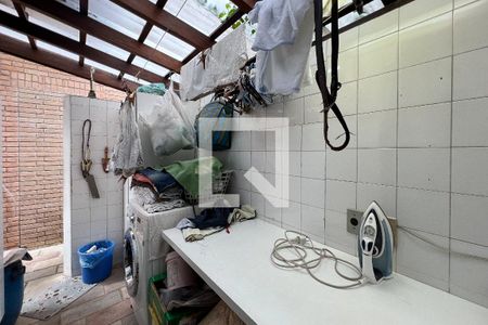 Casa à venda com 480m², 4 quartos e 5 vagasÁrea de Serviço