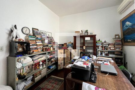 Casa à venda com 480m², 4 quartos e 5 vagasQuarto 2