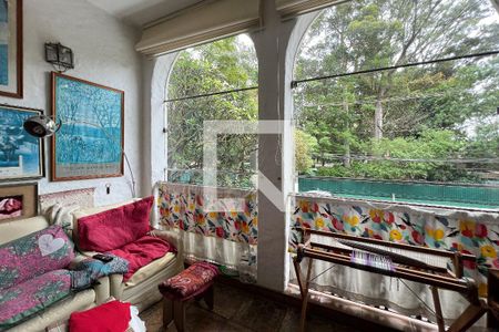 Casa à venda com 480m², 4 quartos e 5 vagasVaranda