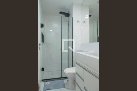 Apartamento à venda com 35m², 2 quartos e sem vaga Apartamento à venda com 35m², 2 quartos e sem vagaBanheiro