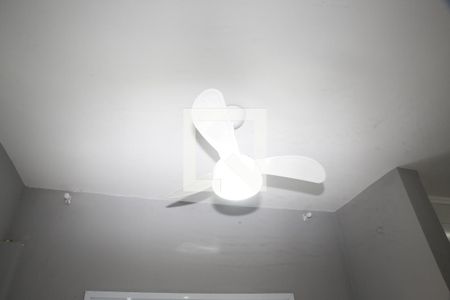 Sala de apartamento para alugar com 2 quartos, 50m² em Nova Mirim, Praia Grande