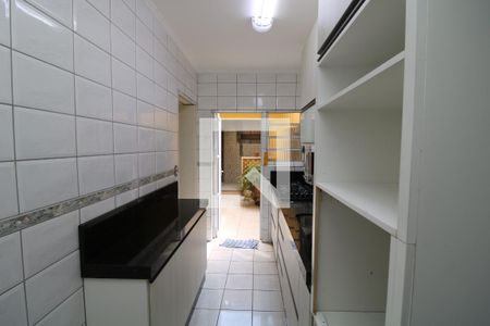 Casa à venda com 132m², 3 quartos e 2 vagasCozinha