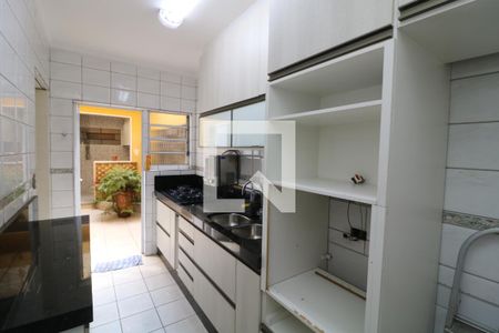 Casa à venda com 132m², 3 quartos e 2 vagasCozinha