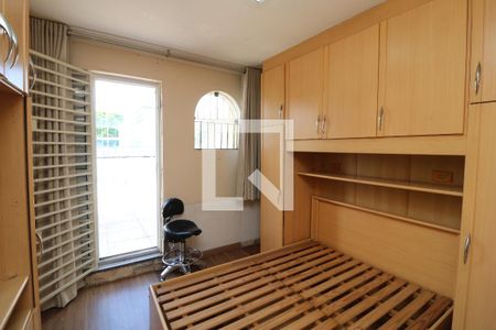 Casa à venda com 132m², 3 quartos e 2 vagasSuíte 