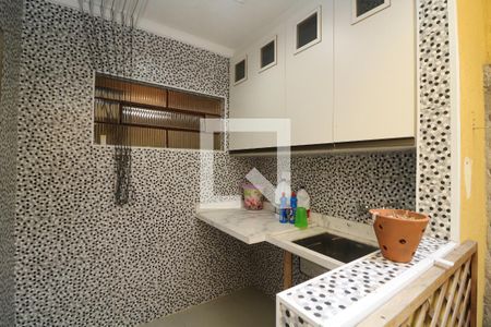 Casa à venda com 132m², 3 quartos e 2 vagasÁrea de Serviço