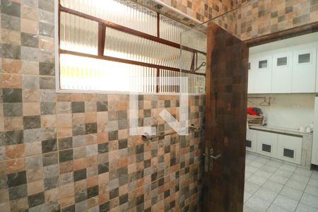 Casa à venda com 132m², 3 quartos e 2 vagasBanheiro de serviço