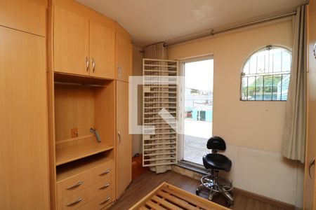 Casa à venda com 132m², 3 quartos e 2 vagasSuíte 