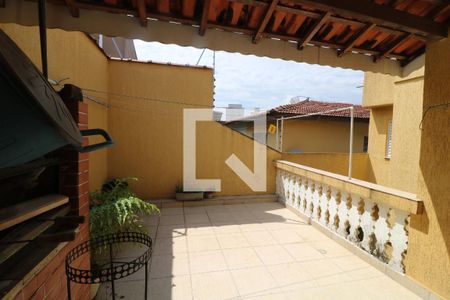 Casa à venda com 132m², 3 quartos e 2 vagasChurrasqueira