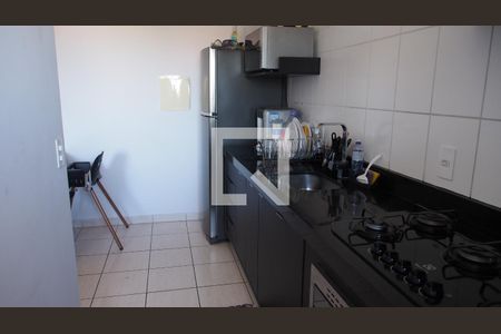 Cozinha de apartamento à venda com 2 quartos, 53m² em Residencial Paraiso, Várzea Paulista