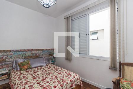 Quarto 2 de apartamento à venda com 2 quartos, 70m² em São João, Porto Alegre