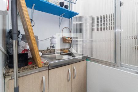 Apartamento à venda com 70m², 2 quartos e sem vagaCozinha e Área de Serviço