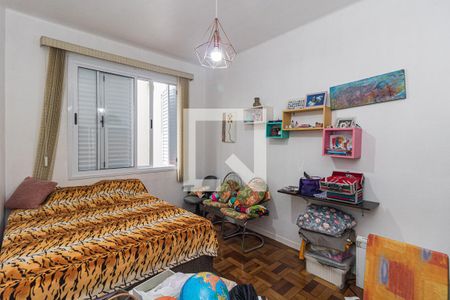 Quarto 1 de apartamento à venda com 2 quartos, 70m² em São João, Porto Alegre