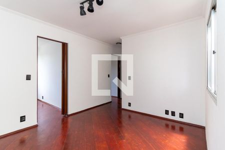 Sala de apartamento para alugar com 2 quartos, 49m² em Itaquera, São Paulo