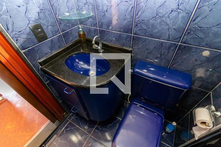 Apartamento para alugar com 49m², 2 quartos e 1 vaga Apartamento para alugar com 49m², 2 quartos e 1 vagaBanheiro