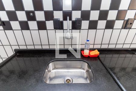 Apartamento para alugar com 49m², 2 quartos e 1 vaga Apartamento para alugar com 49m², 2 quartos e 1 vagaCozinha - Torneira