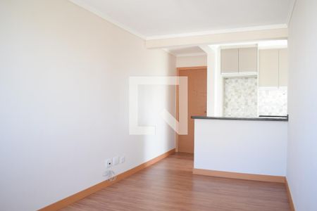 Sala de apartamento para alugar com 2 quartos, 50m² em Xaxim, Curitiba