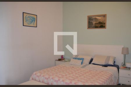 Casa à venda com 235m², 4 quartos e 2 vagasSuite 2