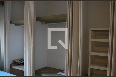 Casa à venda com 235m², 4 quartos e 2 vagasSuite 3