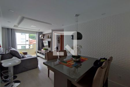Sala de apartamento para alugar com 2 quartos, 50m² em Taquara, Rio de Janeiro