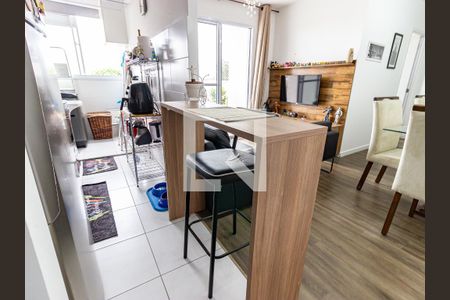 Apartamento para alugar com 57m², 2 quartos e 1 vaga Apartamento para alugar com 57m², 2 quartos e 1 vagaCozinha e Área de Serviço