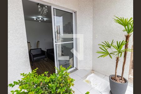 Apartamento para alugar com 57m², 2 quartos e 1 vaga Apartamento para alugar com 57m², 2 quartos e 1 vagaVaranda
