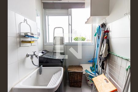 Apartamento para alugar com 57m², 2 quartos e 1 vaga Apartamento para alugar com 57m², 2 quartos e 1 vagaCozinha e Área de Serviço