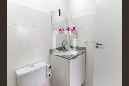 Apartamento para alugar com 57m², 2 quartos e 1 vaga Apartamento para alugar com 57m², 2 quartos e 1 vagaBanheiro
