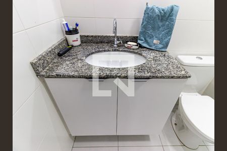 Apartamento para alugar com 57m², 2 quartos e 1 vaga Apartamento para alugar com 57m², 2 quartos e 1 vagaBanheiro da Suíte